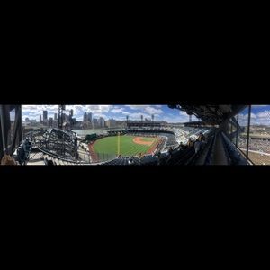 Meet your Posher, Quinton